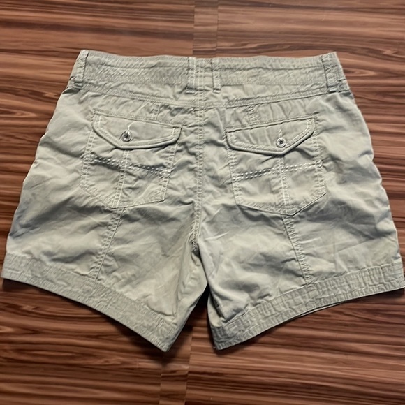 KUHL Nylon Cotton Blend Shorts Size 10 - Picture 5 of 9